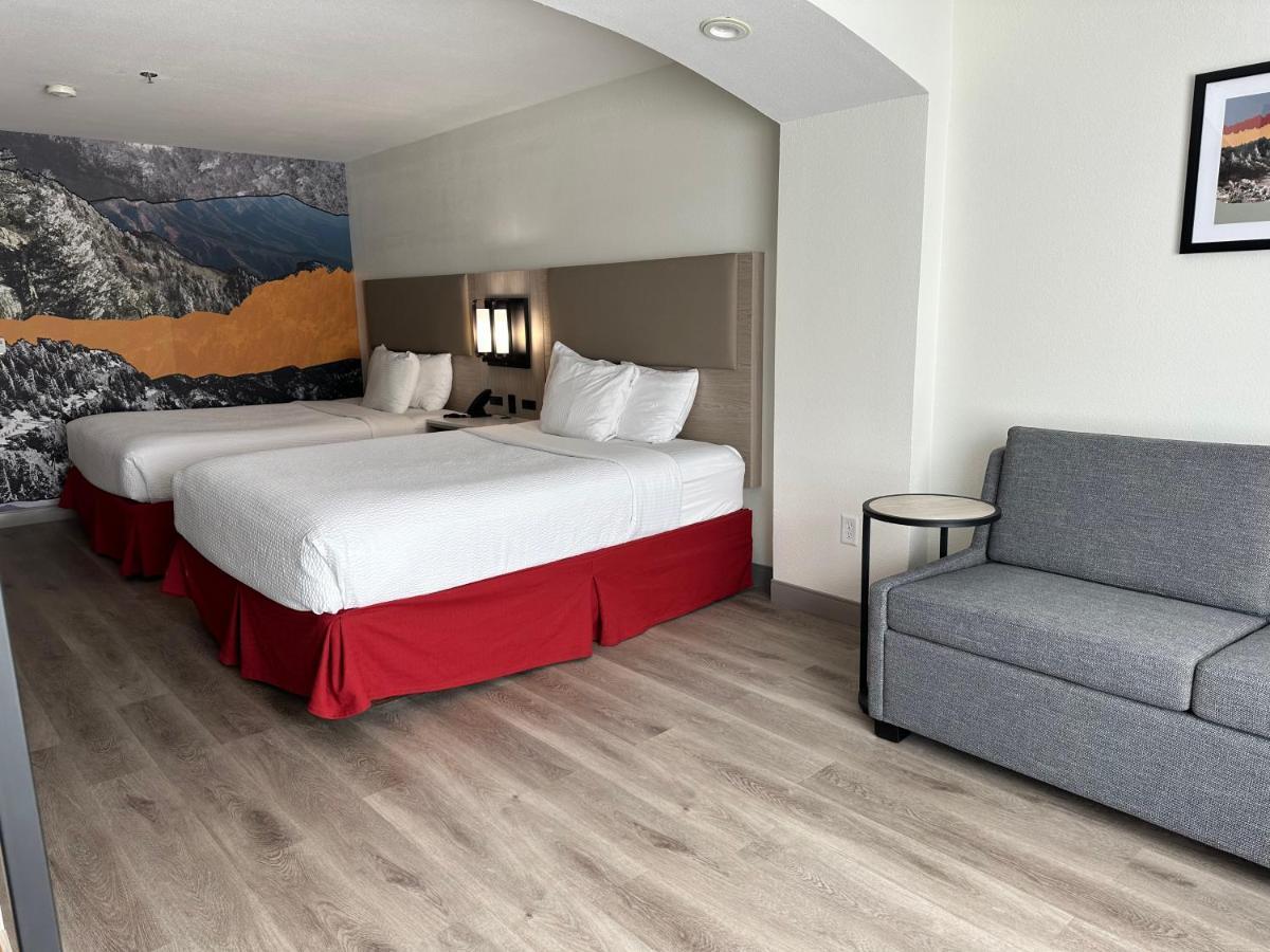 La Quinta Inn & Suites By Wyndham Albuquerque Midtown Eksteriør billede
