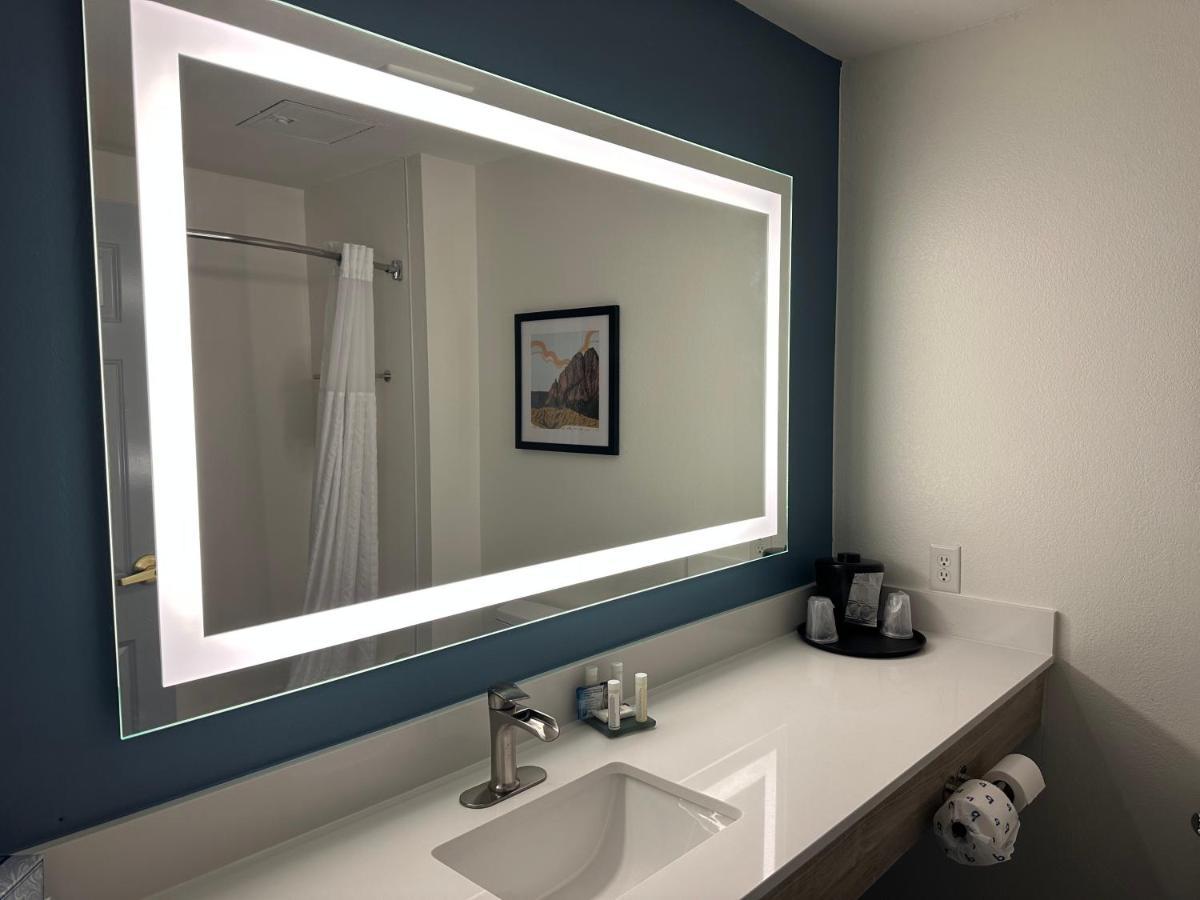 La Quinta Inn & Suites By Wyndham Albuquerque Midtown Eksteriør billede