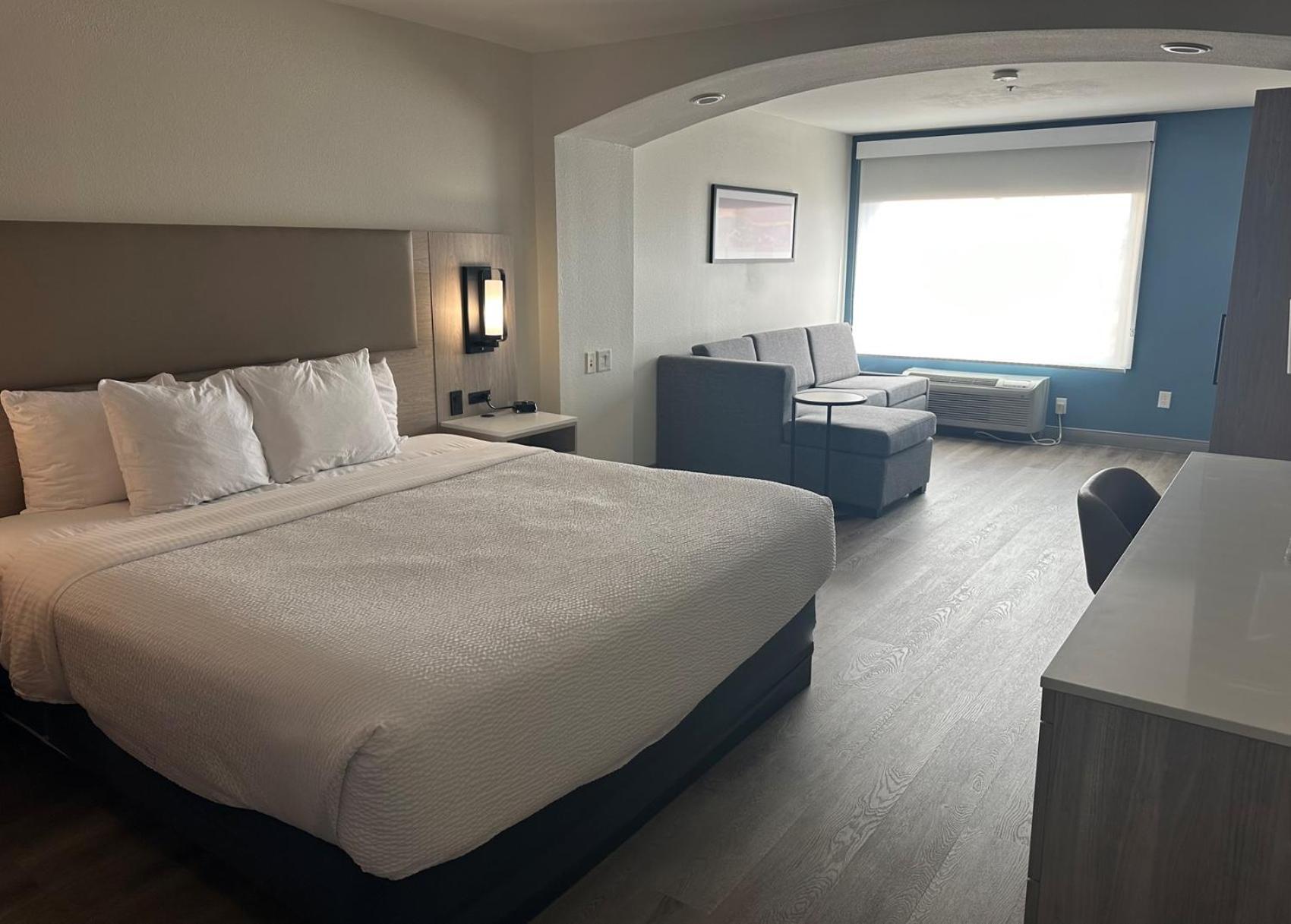 La Quinta Inn & Suites By Wyndham Albuquerque Midtown Eksteriør billede