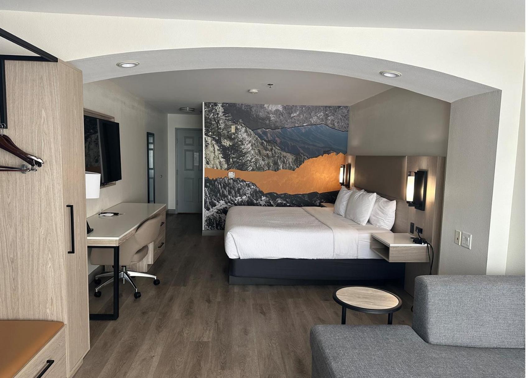 La Quinta Inn & Suites By Wyndham Albuquerque Midtown Eksteriør billede