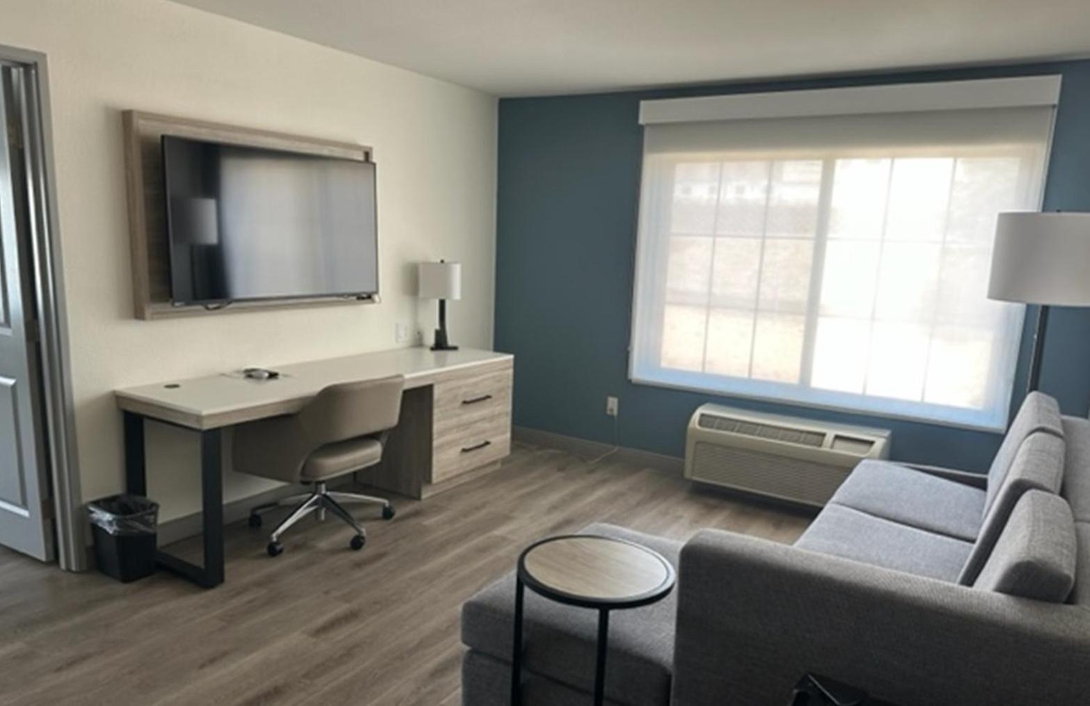 La Quinta Inn & Suites By Wyndham Albuquerque Midtown Eksteriør billede